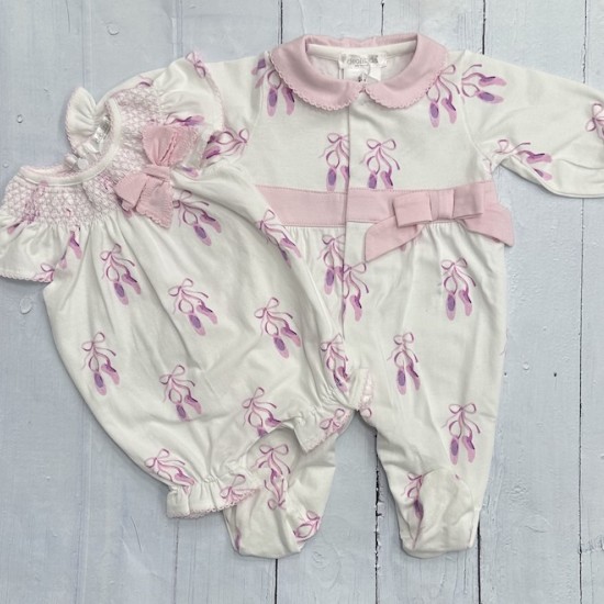 Deolinda Ballerina onesie